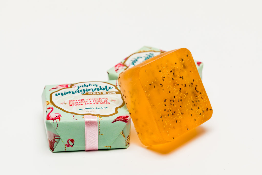 Lote Inimaginable Friday in Love